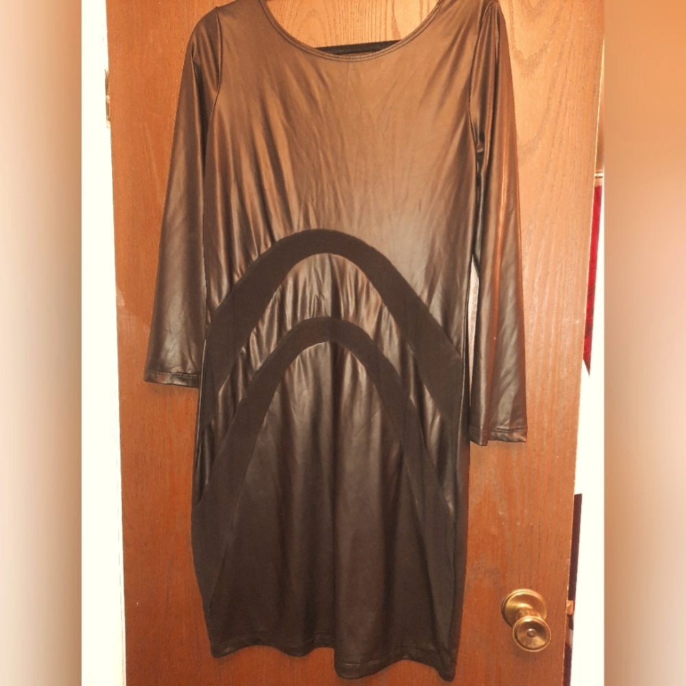 Faux Leather, size 2x Black Dress, gives stretch
